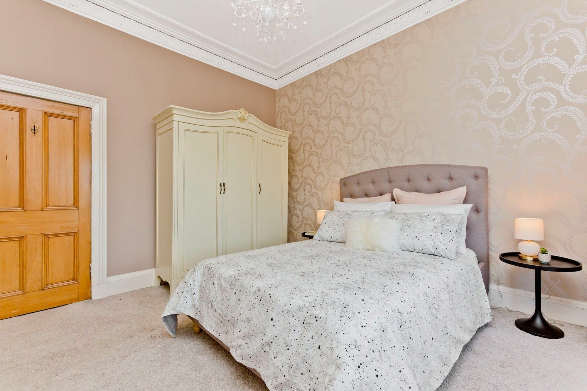 2 Bedroom Penthouse Sleeps 4 Appartement EDI