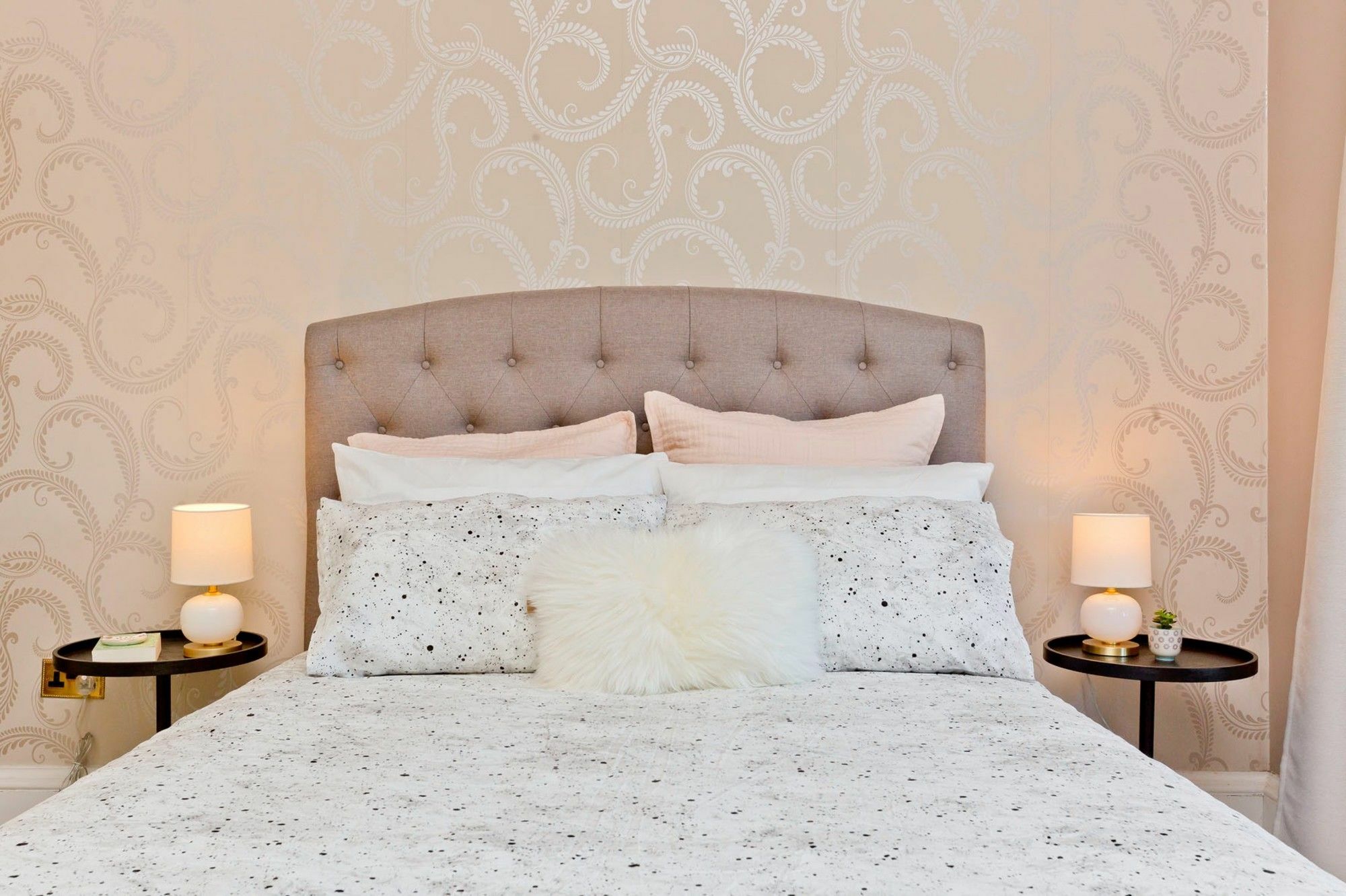 Appartement 2 Bedroom Penthouse Sleeps 4 EDI